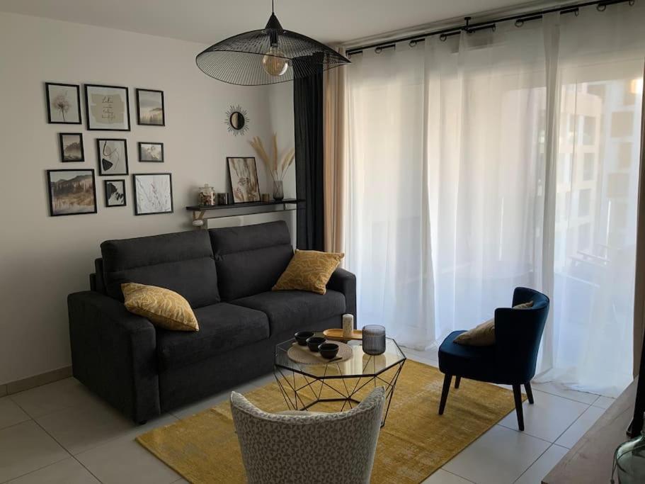 Logement Cosy Climatise Avec Parking Aix-en-Provence Kültér fotó